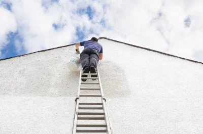 Peinture extérieure à Droiturier — façades et ravalement